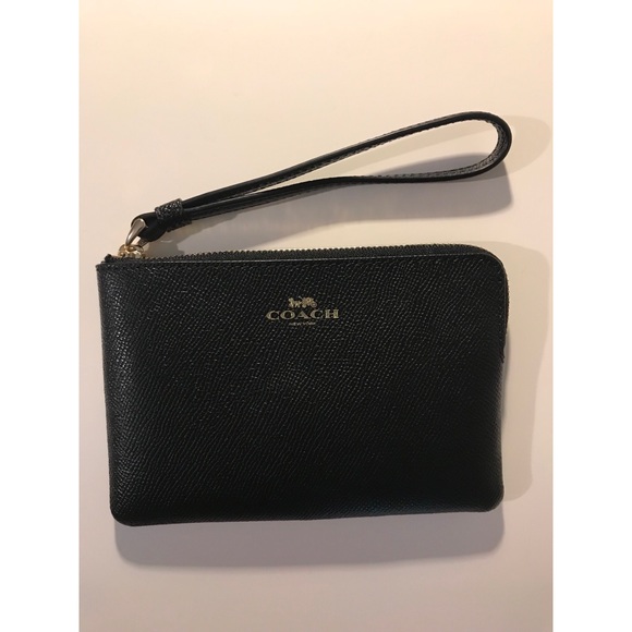 Coach Small Wristlet - Picture 5 of 9